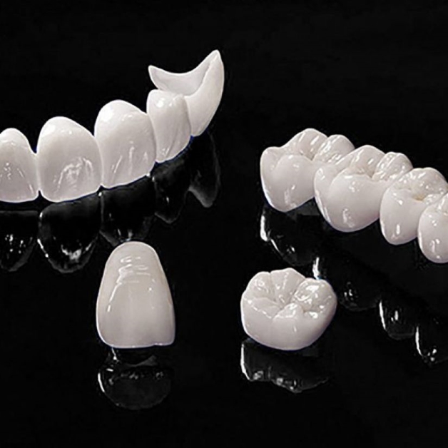 Răng sứ HT Smile, có nên sử dụng? | TCI Hospital